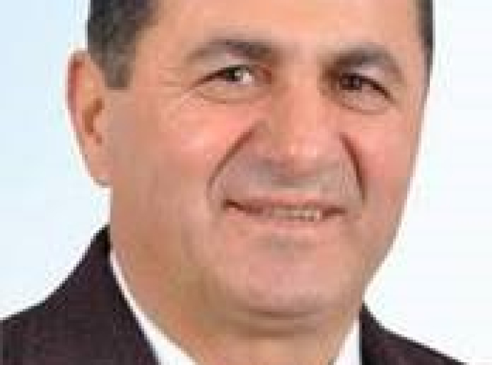 Bir İnsan Binlerce Dua: Selim Seven